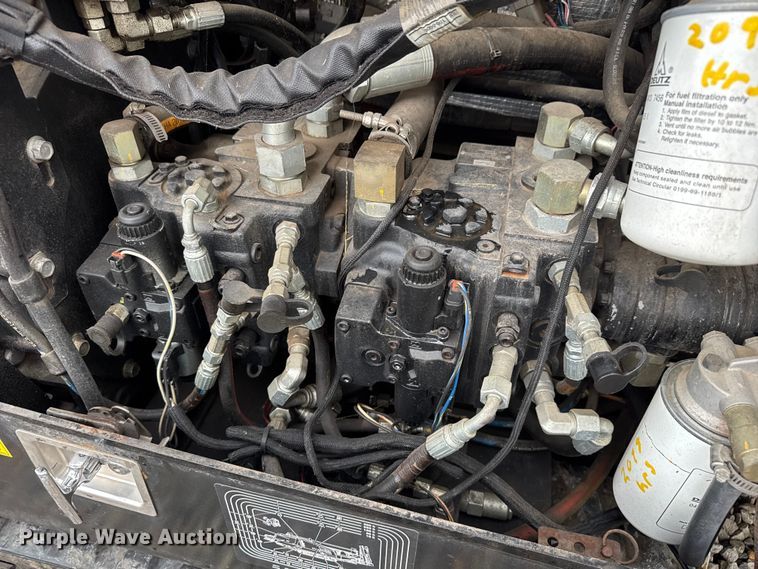 image for item EV1905 2017 Ditch Witch JT20 directional boring unit