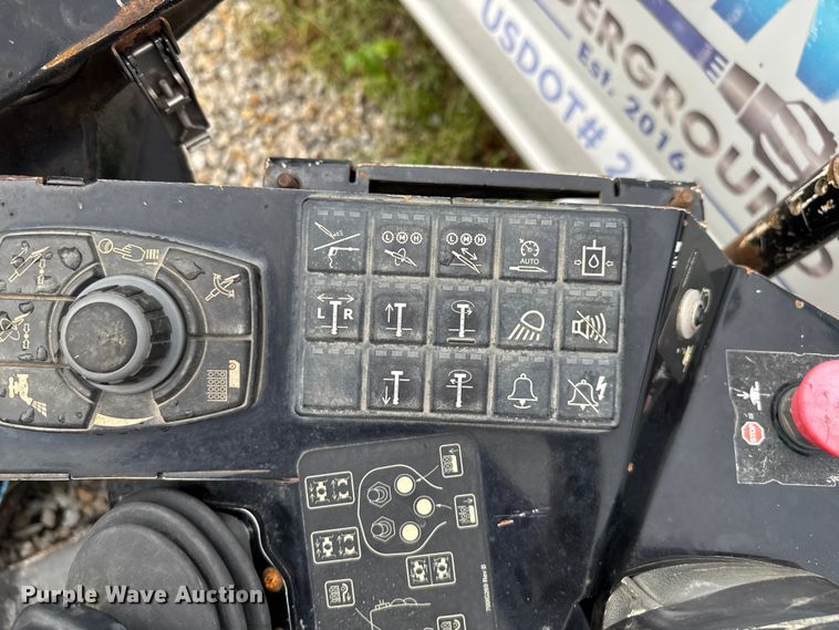 image for item EV1906 2018 Vermeer D23x30III directional boring unit