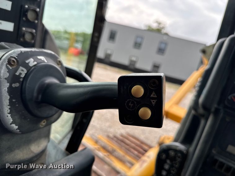 image for item EV1907 2008 Caterpillar D6N cable plow