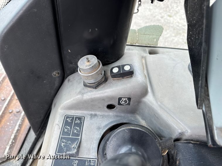 image for item EV1907 2008 Caterpillar D6N cable plow