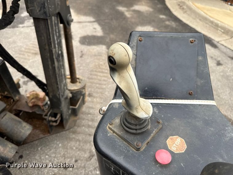 image for item EV1908 2019 Ditch Witch JT20 directional boring unit