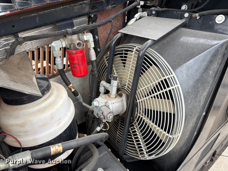 image for item EV1908 2019 Ditch Witch JT20 directional boring unit