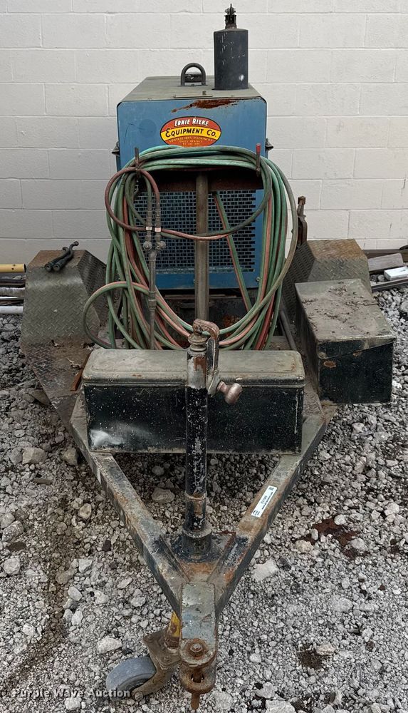 image for item EV1949 Miller Big D2  welder