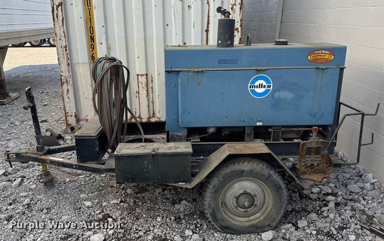 image for item EV1949 Miller Big D2  welder