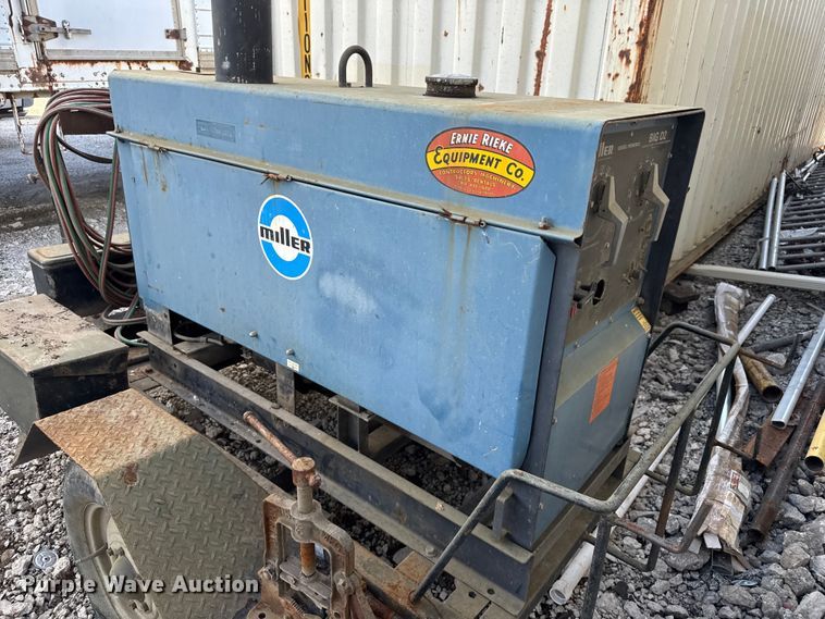 image for item EV1949 Miller Big D2  welder