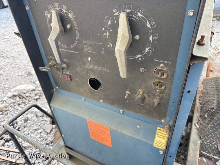 image for item EV1949 Miller Big D2  welder