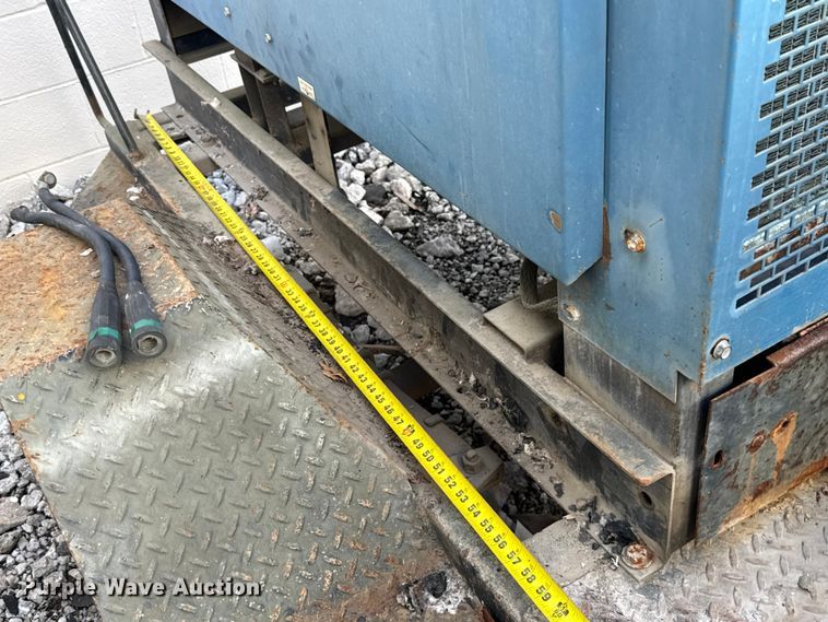 image for item EV1949 Miller Big D2  welder