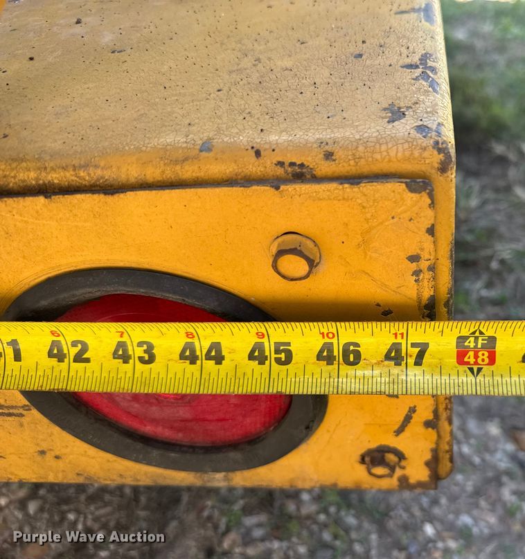 image for item EV1969 Vermeer 625 wood chipper