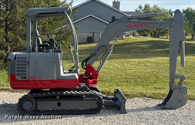 EXCAVADORA 2005 TAKEUCHI TB125