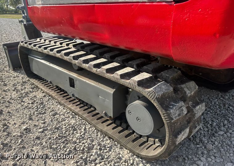 image for item EV1972 2005 Takeuchi TB125 mini excavator