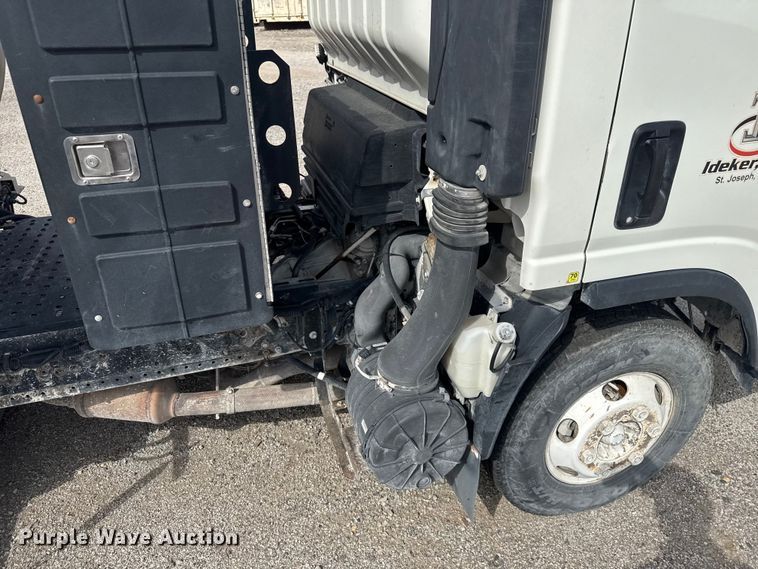 image for item EV1987 2015 Isuzu NPR street sweeper truck