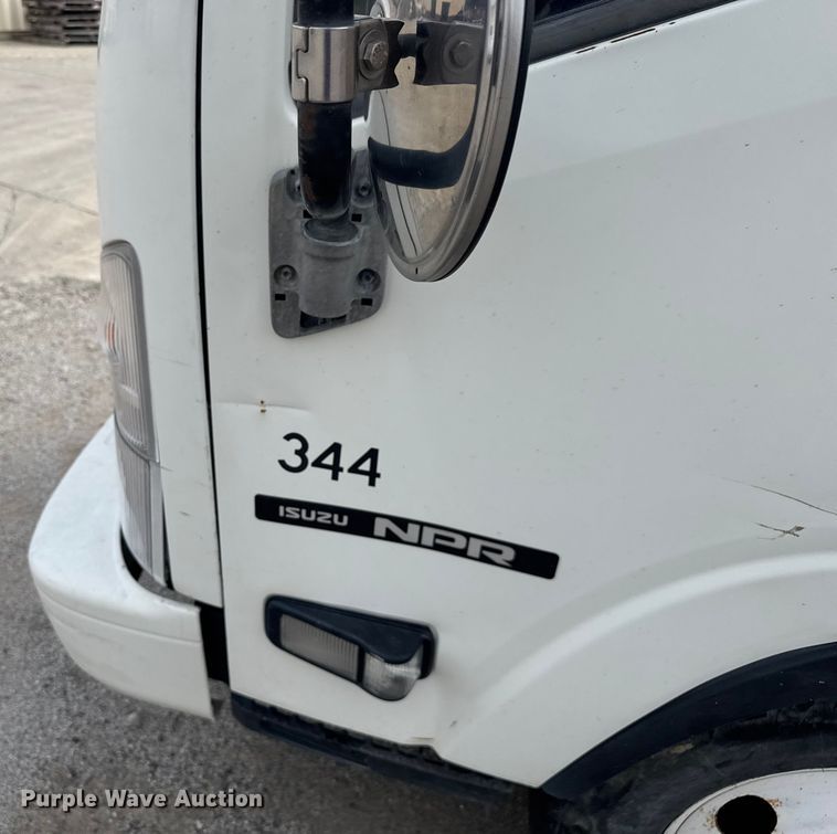 image for item EV1987 2015 Isuzu NPR street sweeper truck