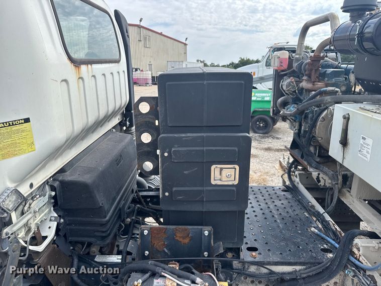 image for item EV1987 2015 Isuzu NPR street sweeper truck