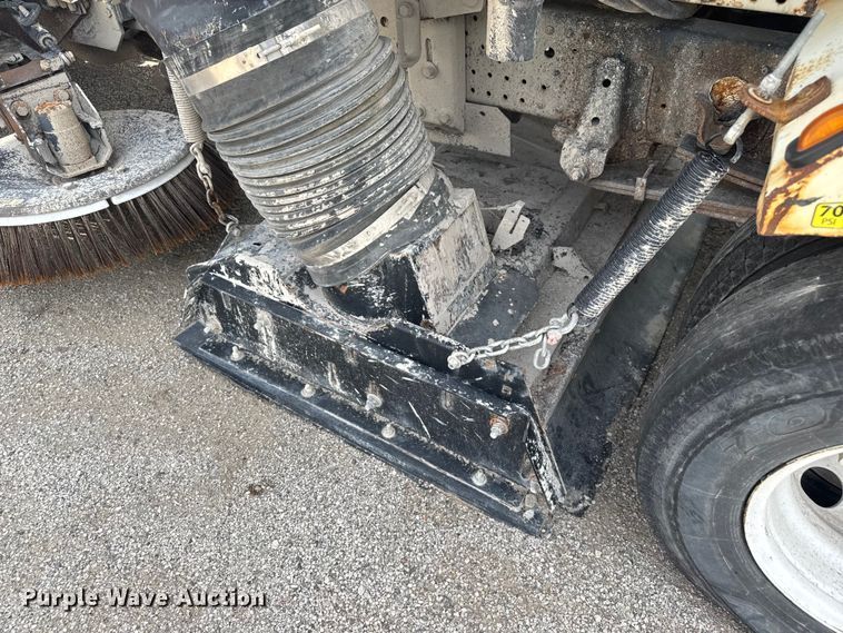 image for item EV1987 2015 Isuzu NPR street sweeper truck