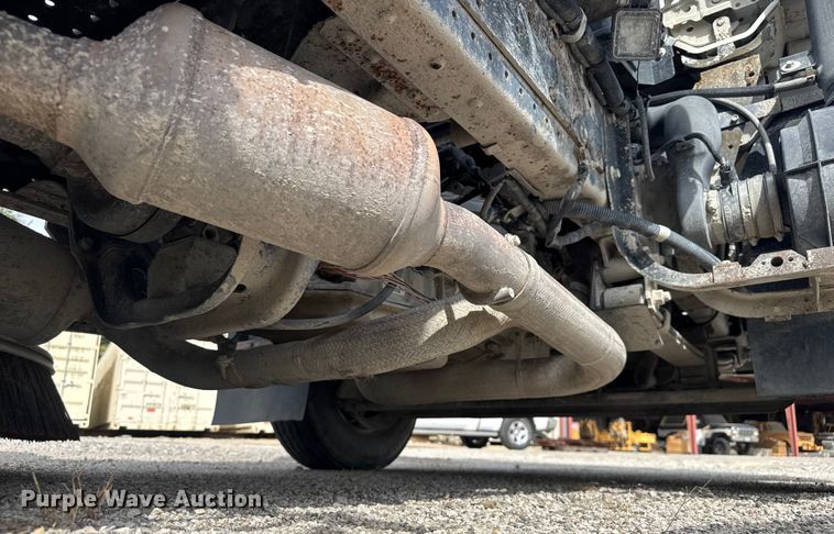 image for item EV1987 2015 Isuzu NPR street sweeper truck