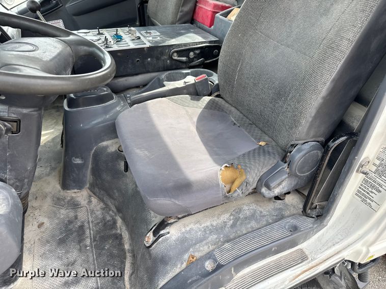 image for item EV1987 2015 Isuzu NPR street sweeper truck