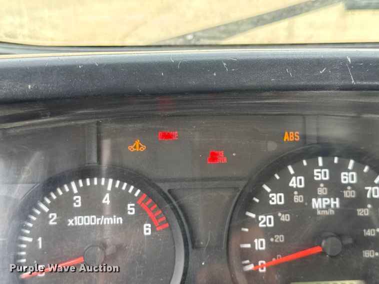 image for item EV1987 2015 Isuzu NPR street sweeper truck