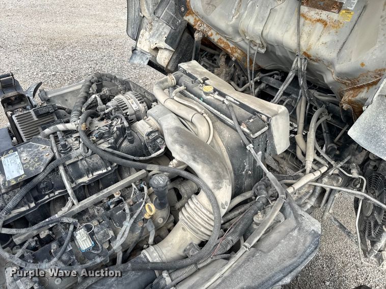 image for item EV1987 2015 Isuzu NPR street sweeper truck