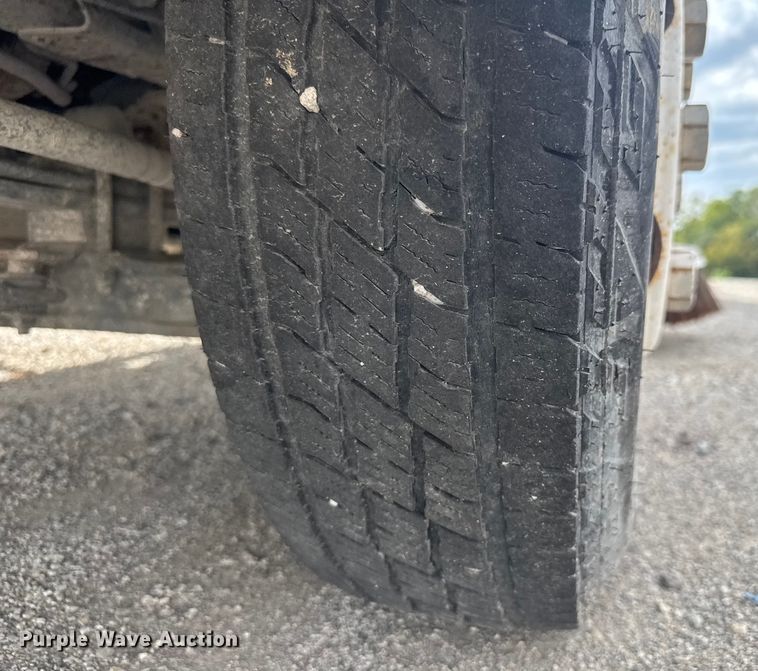 image for item EV1987 2015 Isuzu NPR street sweeper truck