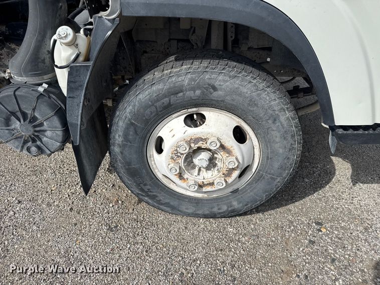 image for item EV1987 2015 Isuzu NPR street sweeper truck