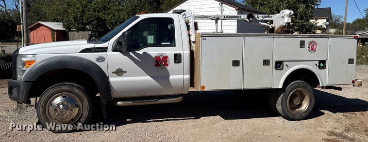 image for item GH9330 2011 Ford F550 Super Duty utility / service truck