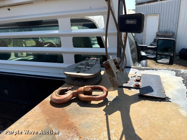 image for item GH9330 2011 Ford F550 Super Duty utility / service truck