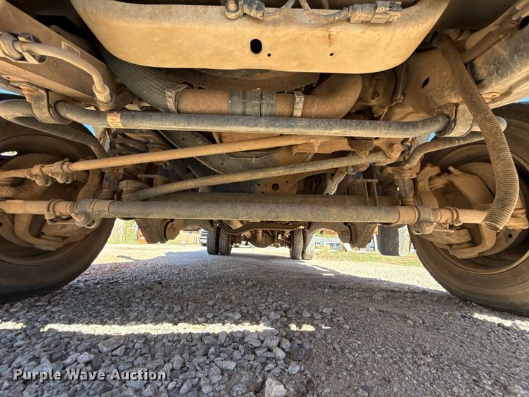 image for item GH9330 2011 Ford F550 Super Duty utility / service truck