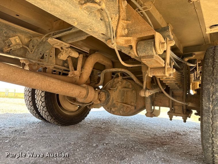 image for item GH9330 2011 Ford F550 Super Duty utility / service truck