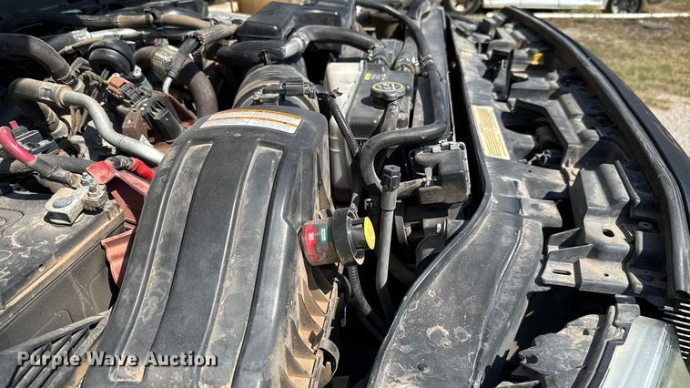 image for item GH9330 2011 Ford F550 Super Duty utility / service truck