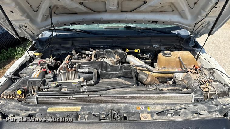 image for item GH9330 2011 Ford F550 Super Duty utility / service truck