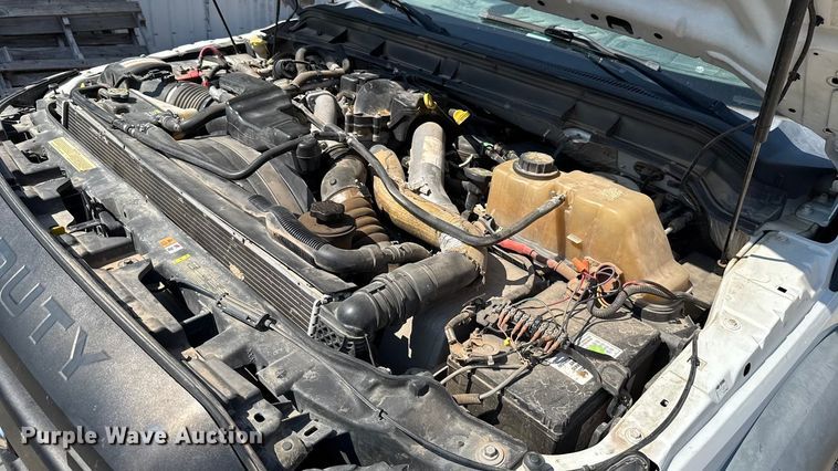 image for item GH9330 2011 Ford F550 Super Duty utility / service truck