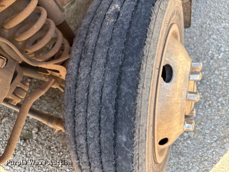 image for item GH9330 2011 Ford F550 Super Duty utility / service truck