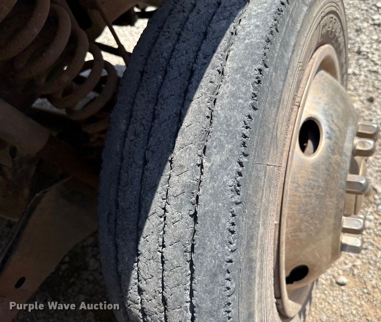 image for item GH9330 2011 Ford F550 Super Duty utility / service truck