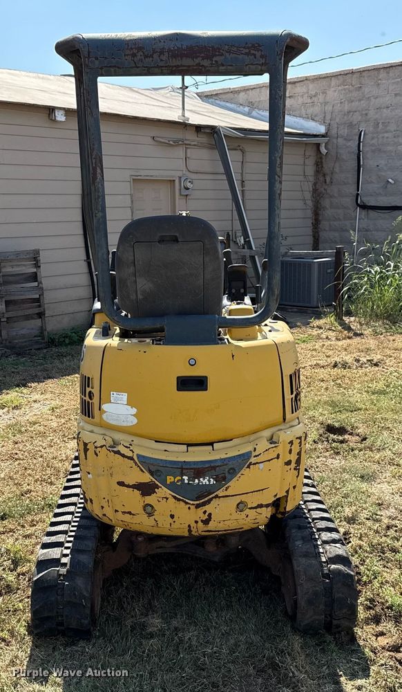 image for item GH9331 Komatsu PC15MR-1 mini excavator