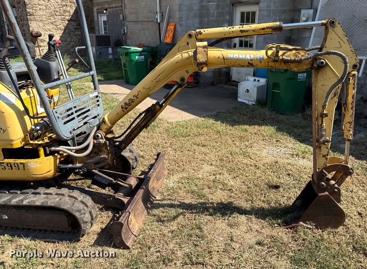 image for item GH9331 Komatsu PC15MR-1 mini excavator