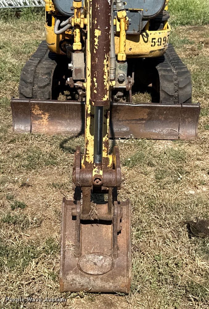 image for item GH9331 Komatsu PC15MR-1 mini excavator