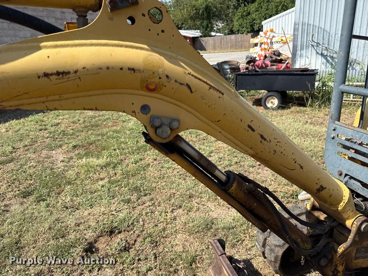 image for item GH9331 Komatsu PC15MR-1 mini excavator