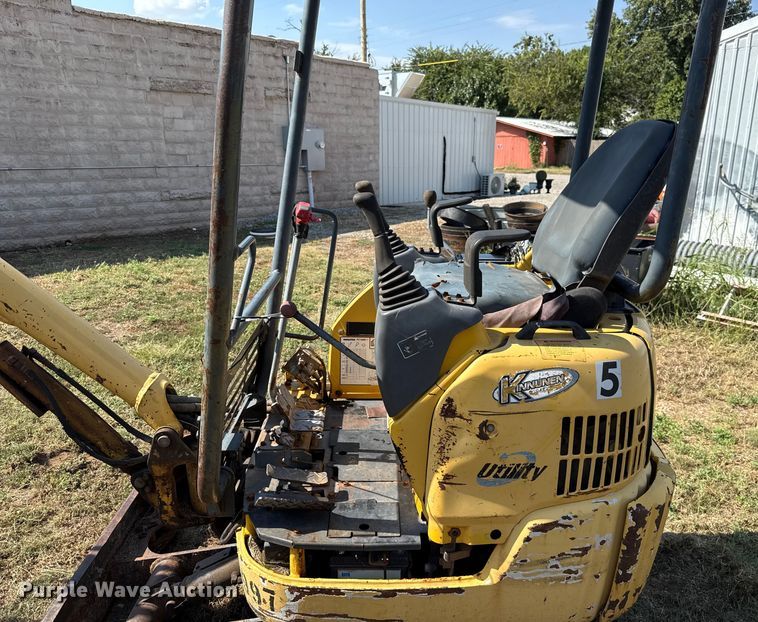 image for item GH9331 Komatsu PC15MR-1 mini excavator