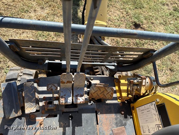 image for item GH9331 Komatsu PC15MR-1 mini excavator