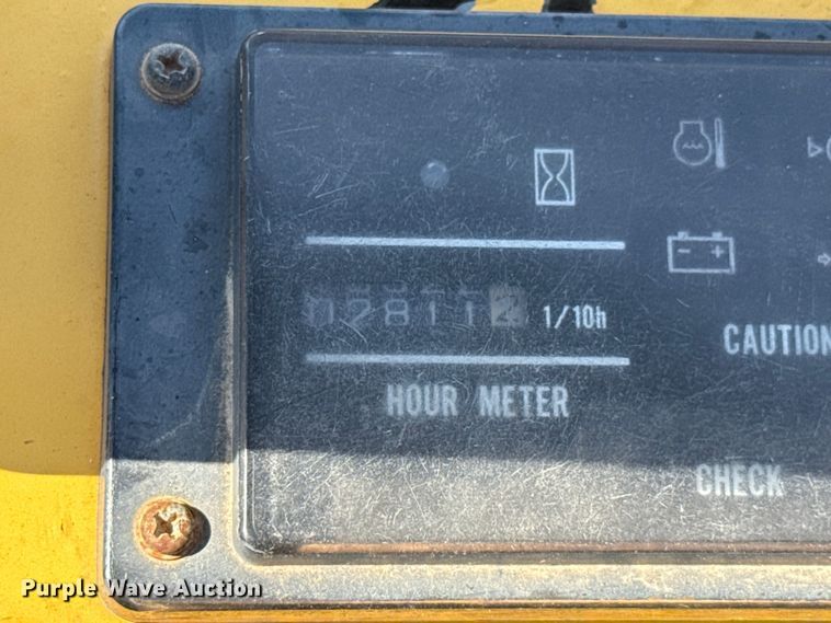 image for item GH9331 Komatsu PC15MR-1 mini excavator