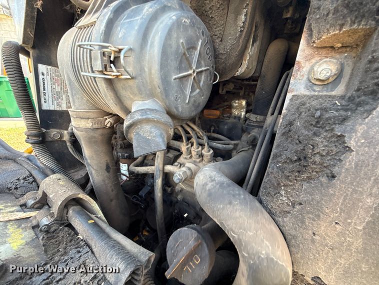 image for item GH9331 Komatsu PC15MR-1 mini excavator