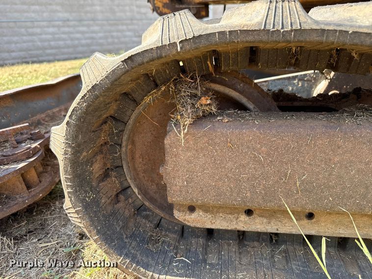 image for item GH9331 Komatsu PC15MR-1 mini excavator