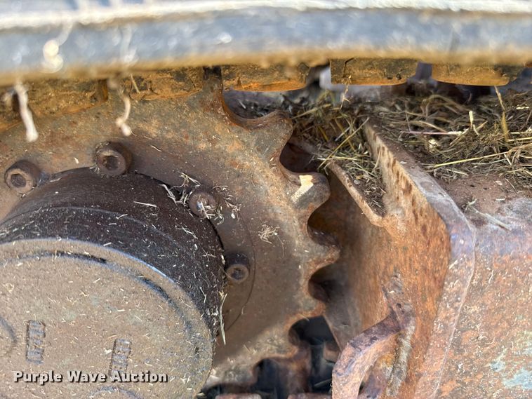 image for item GH9331 Komatsu PC15MR-1 mini excavator