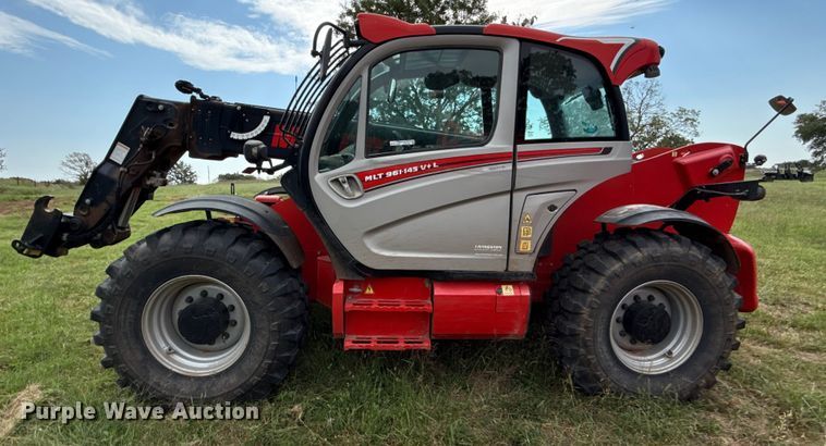 image for item GH9334 2019 Manitou MLT 961-145 V+L telehandler