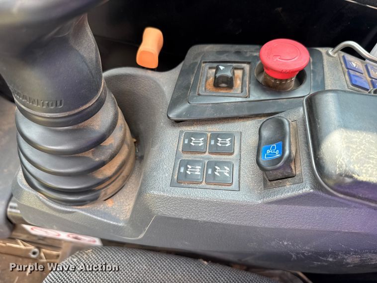 image for item GH9334 2019 Manitou MLT 961-145 V+L telehandler