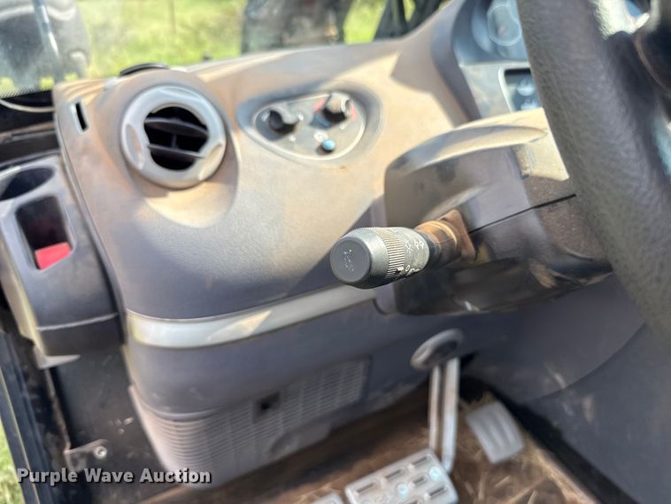 image for item GH9334 2019 Manitou MLT 961-145 V+L telehandler