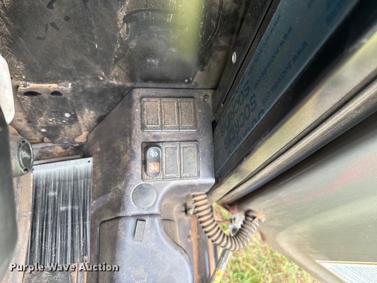 image for item GH9334 2019 Manitou MLT 961-145 V+L telehandler