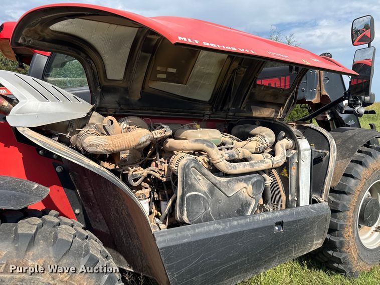 image for item GH9334 2019 Manitou MLT 961-145 V+L telehandler