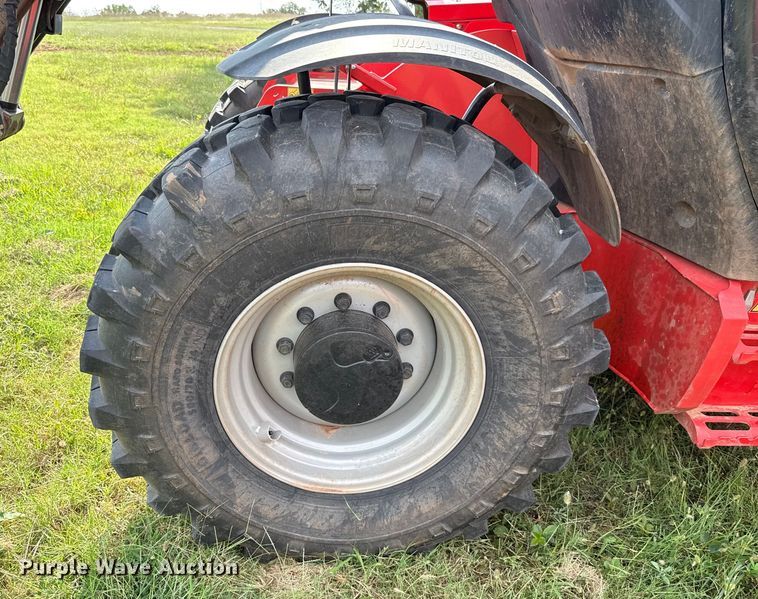 image for item GH9334 2019 Manitou MLT 961-145 V+L telehandler