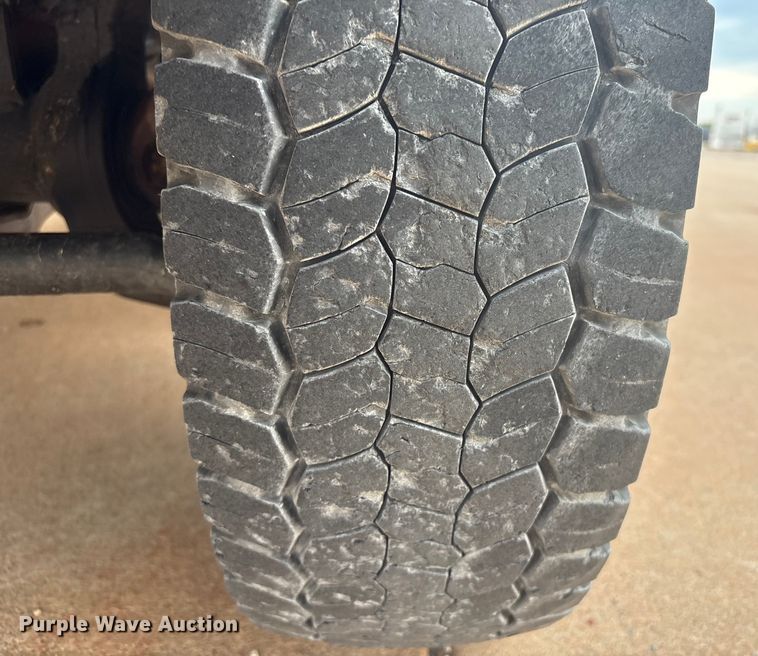 image for item GH9363 2020 Ford F550 SuperCab bucket truck